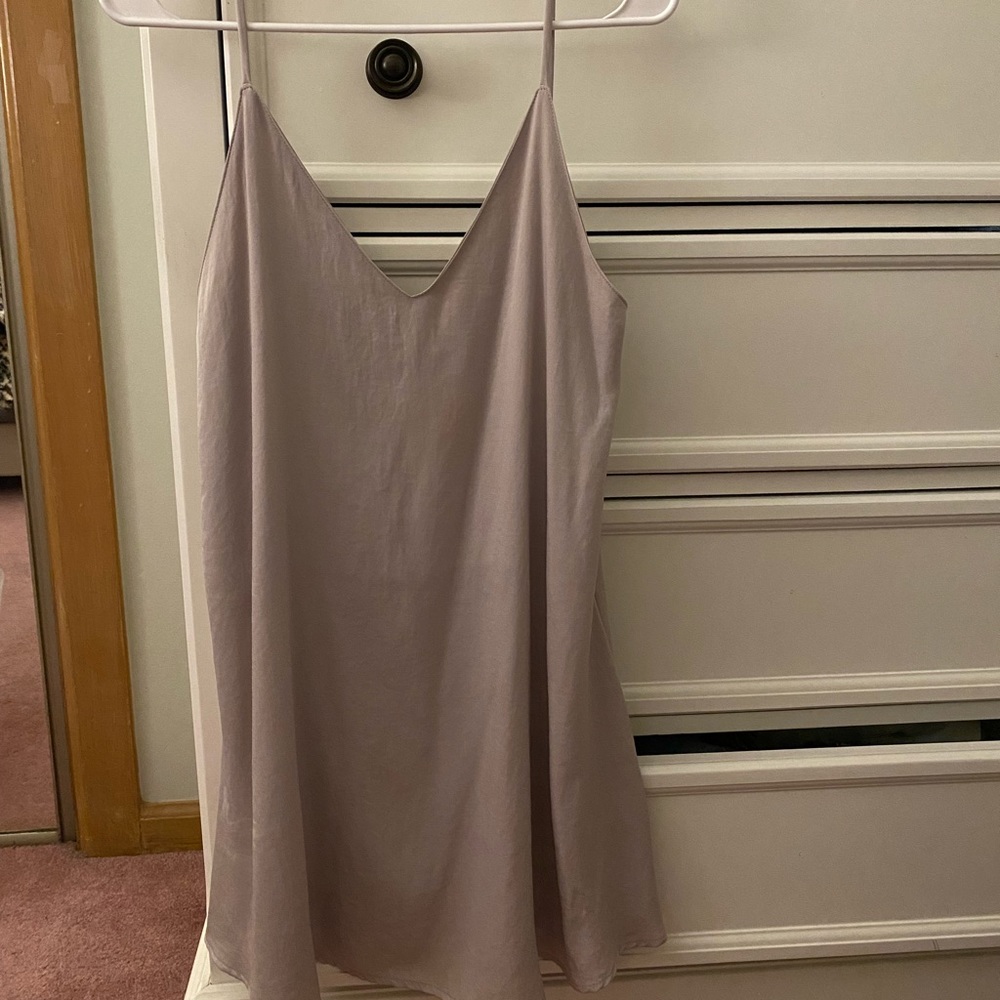Medium lightweight dress